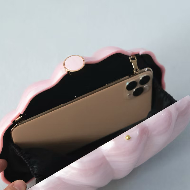 Donita - Image 6